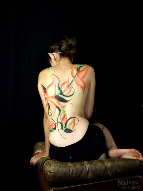 bodypainting-floral-dos.jpg