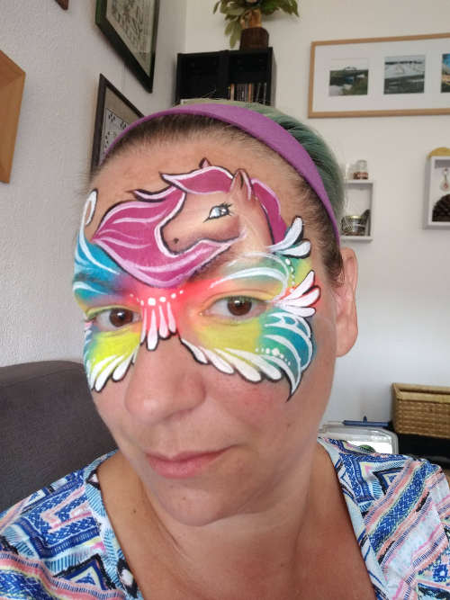 facepainting animation maquillage enfants Ecully Lyon licorne